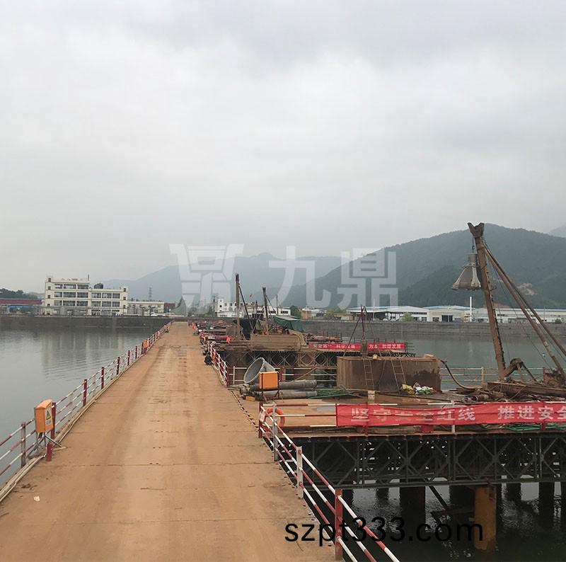 鋼平檯(tai)
